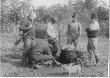 Koniec lat 70-tych. Gotowanie �ba..., podk�adam opa� pod baniak....