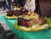 podane zosta�y 2 pieczone dziczki z kasz� i bigos my�liwski - niebo w g�bie