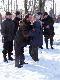 Przywilej prowadz�cego: wyca�owa� tak�e i debiutank� w pi�rze