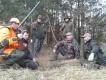 Chwila odpoczynku dla jag�w - jamniory posz�y w piach. Tym razem nora by�a pusta. fot Rafa� Pluto-Prondzi�ski