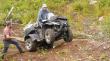 Ryszard  ci�gnie  budulec  na  ambon�
