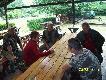 Chwila na pogaw�dk� przed rozpocz�ciem zawod�w.