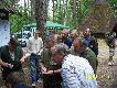 Przy tablicy informacyjnej zaczyna by� t�oczno.