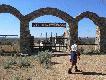 Wjazd na s�siednia farm�